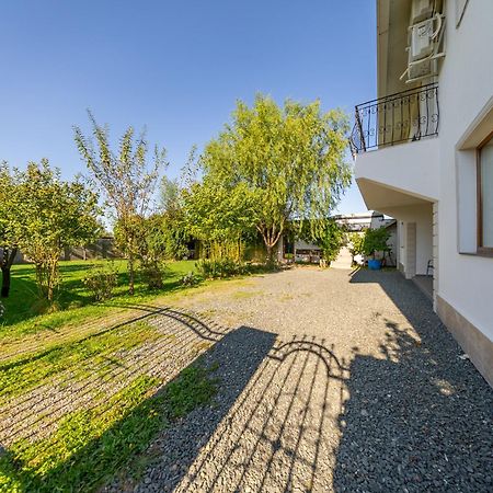 Апартаменты La Casa Blanca Vladimirescu Экстерьер фото